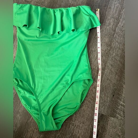 Kate Spade One Piece Ruffle Swimsuit-Size Large - Picture 5 of 8